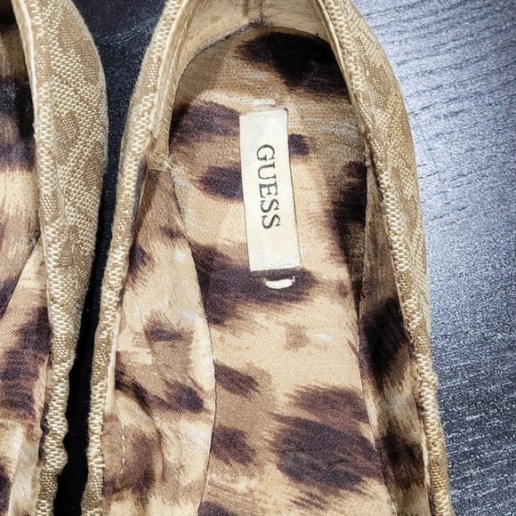 Guess Beige and Brown Flats - Picture 2 of 4